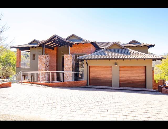 4 BEDROOM HOUSE FOR SALE IN HEIDELBERG KLOOF ESTATE